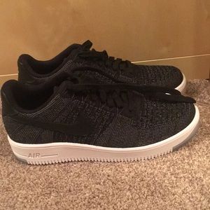 W AF1 Flyknit Low